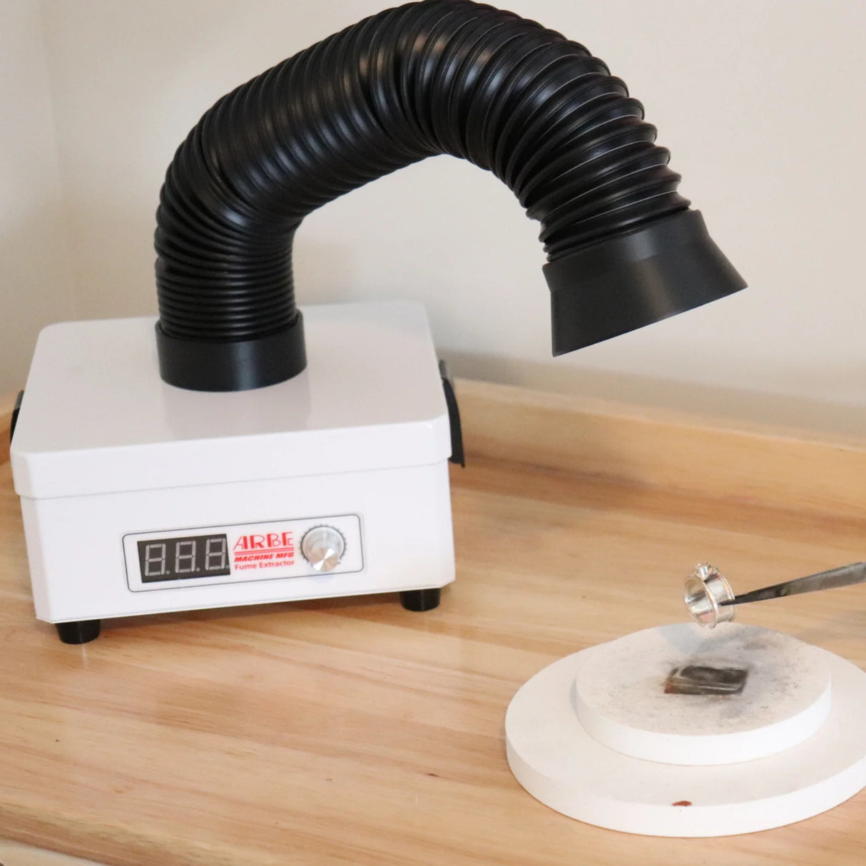 Tabletop Fume Extractor for Soldering